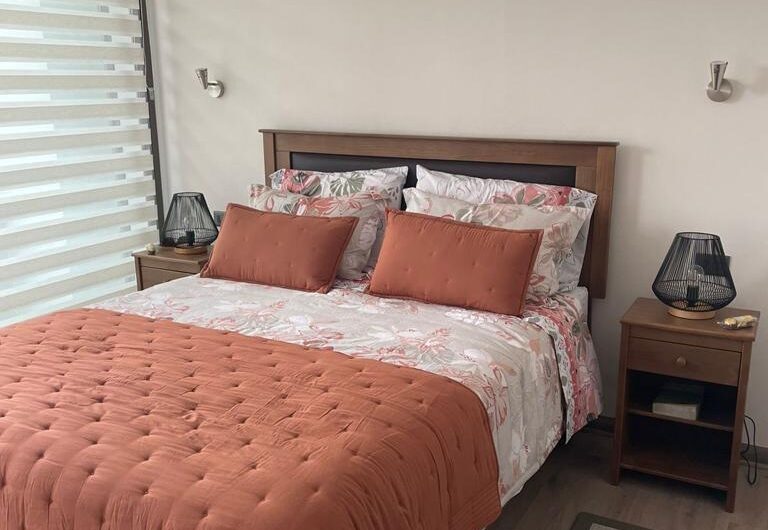 Se arrienda departamento.