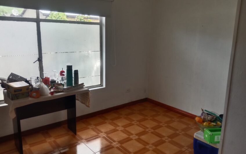 Propiedad de 2 pisos en Concepcion