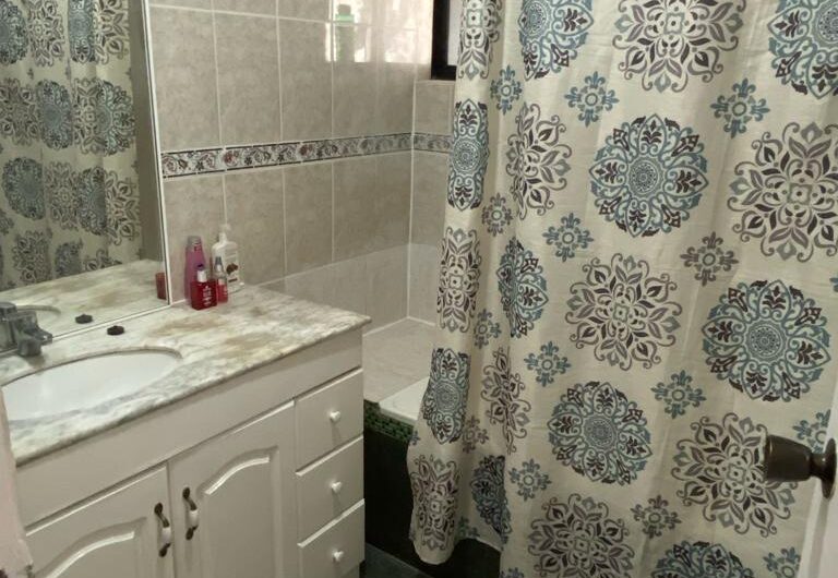 SE VENDE CASA SECTOR CRUZ DEL SUR TALCAHUANO VALOR 4100 UF