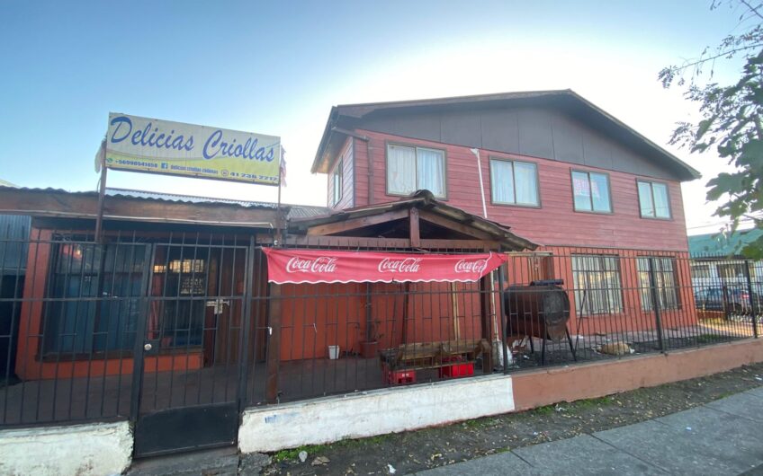 Se vende casa en Chiguayante con local comercial
